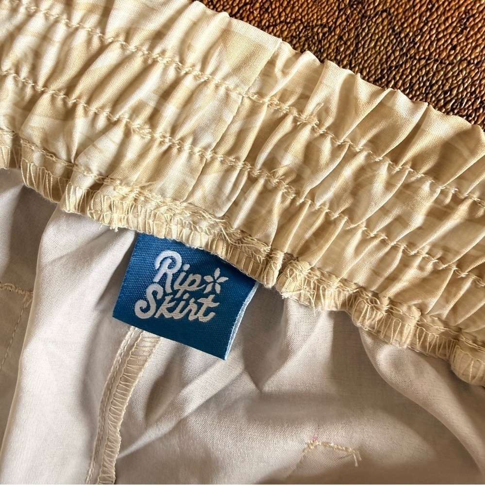 Ripskirt Hawaii Cream Patterned Cropped Pants - Picture 9 of 14
